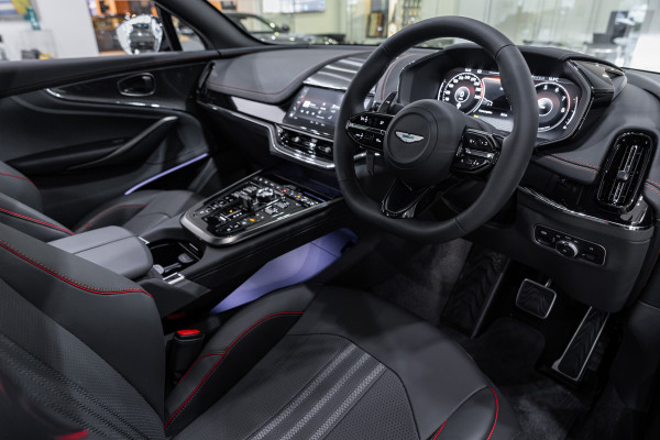 2025 Aston Martin DBX Wagon Image 47