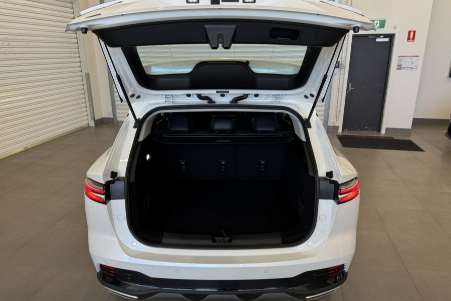 2024 MY25 MG HS AS33 Excite SUV Image 6