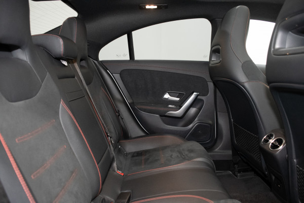 2022 Mercedes-Benz CLA-Class 250 4matic Coupe Image 3