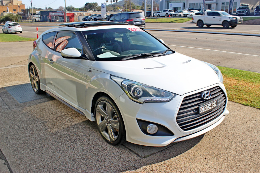 2014 Hyundai Veloster FS3 SR Turbo Coupe Image 4
