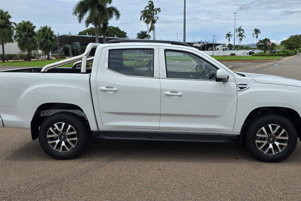 2026 MY25 LDV T60 SK8C Max PRO Ute Image 12