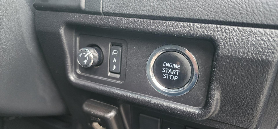2021 Toyota LandCruiser Prado GDJ150R VX SUV Image 26