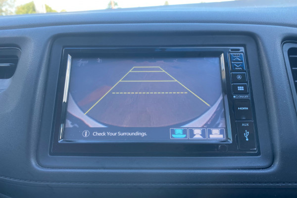 2019 Honda HR-V  VTi SUV Image 16