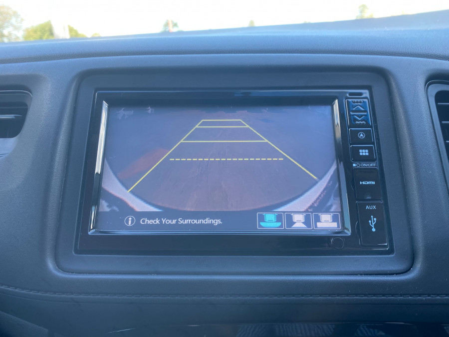 2019 Honda HR-V  VTi SUV Image 16
