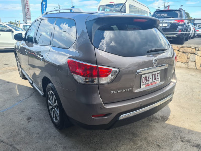 2014 Nissan Pathfinder R52 MY14 ST Suv Image 5