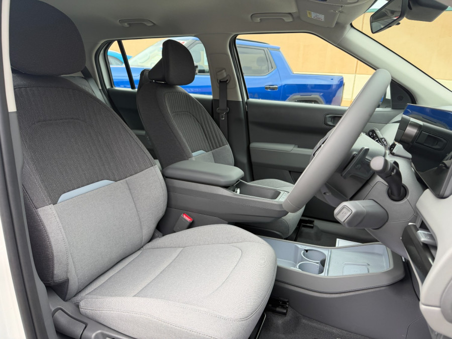 2026 MY27 Kia EV3 SV Air Long Range SUV Image 14