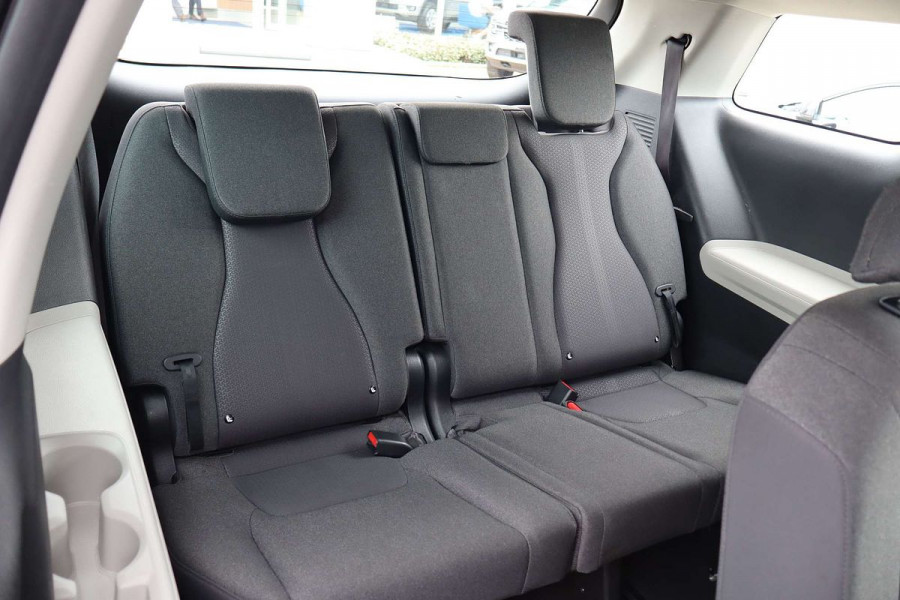 2022 Kia Carnival KA4 S People Mover Image 12