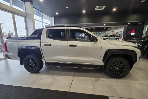 2026 Mitsubishi Triton MV GSR Ute Image 3