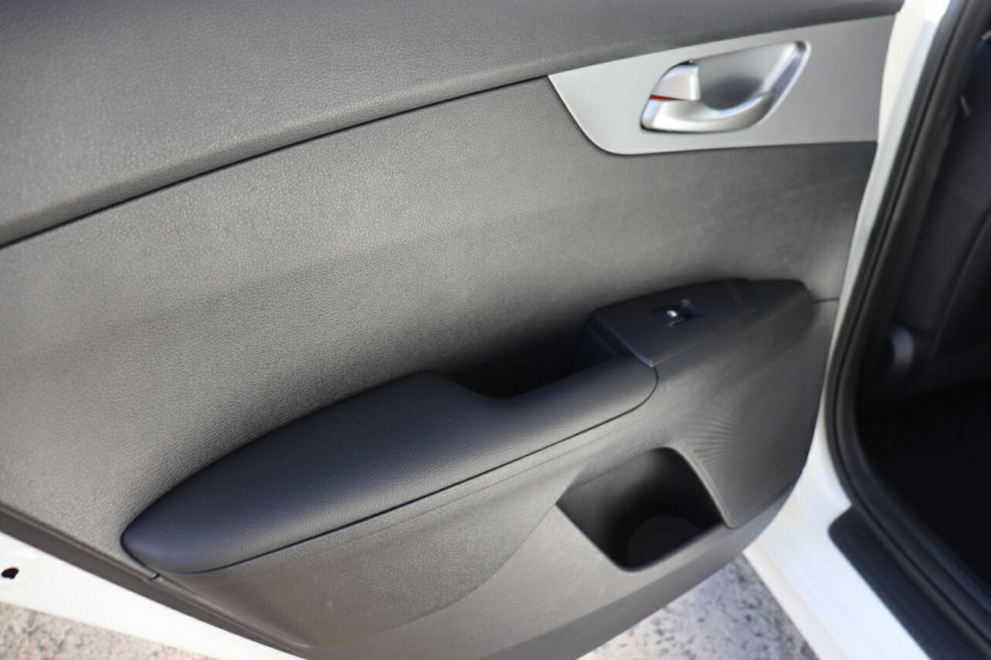 2021 Kia Cerato BD Sport Hatch Image 26