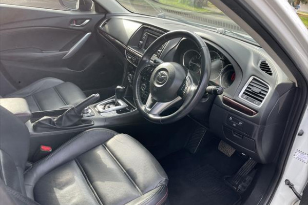 2013 Mazda Mazda6 GT Wagon Image 2