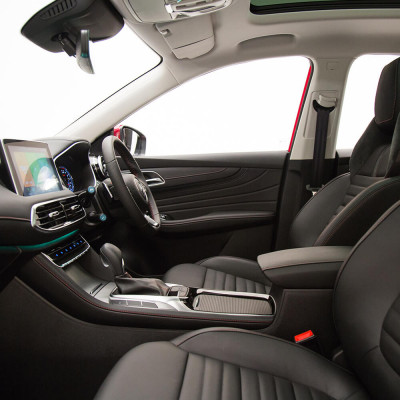 MY20 MG HS Essence 1.5T</br>