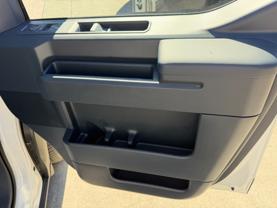 2026 Kia PV5 SW Cargo S Long Range Van Image 13