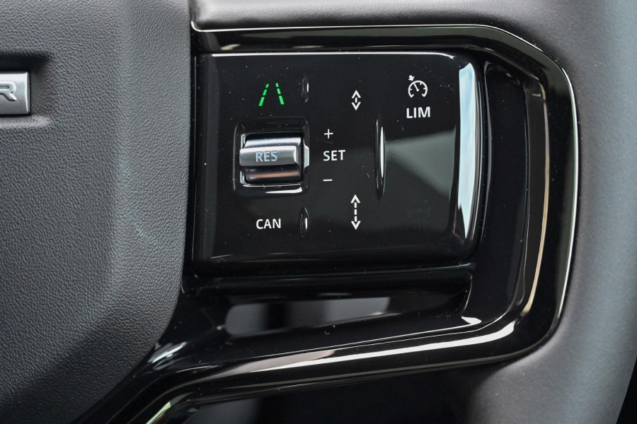 2026 MY26.5 Land Rover Range Rover Evoque L551 P250 Dynamic SE SUV