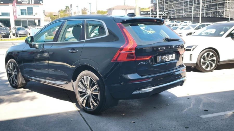2023 Volvo XC60 UZ Ultimate B5 Bright SUV Image 4