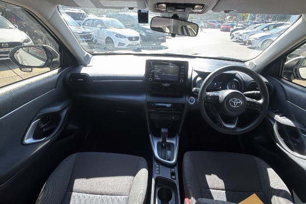 2023 Toyota Yaris Cross MXPJ10R GX SUV Image 14