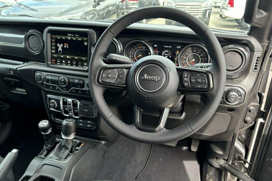 2023 Jeep Gladiator JT Night Eagle Pickup Image 19