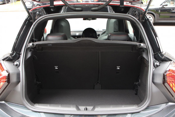 2025 MINI Cooper F66 JCW Favoured Hatch image 7