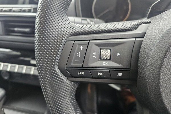 2025 Mitsubishi Triton MV  GLX Cab Chassis Image 17