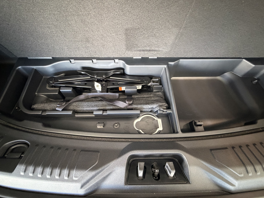 2026 MY26.5 Ford Everest UB Wildtrak SUV Image 16