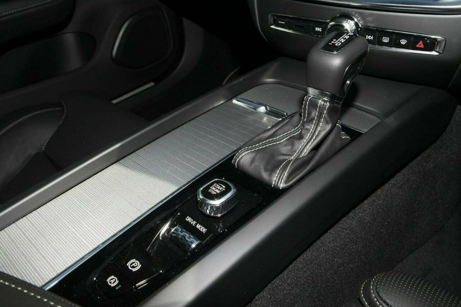 2019 MY20 Volvo V60 F-Series T5 R-Design Wagon Image 12