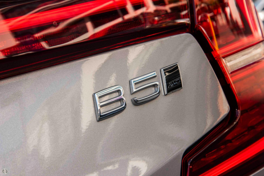 2024 MY25 Volvo S60  Ultra B5 Bright Sedan Image 7