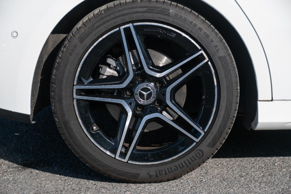 2018 Mercedes-Benz A-Class W177 A200 Hatch image 24