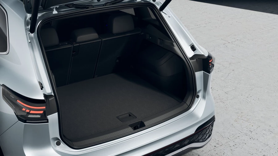 2026 Volkswagen Tiguan CT 200TSI eHybrid R-Line SUV Image 8