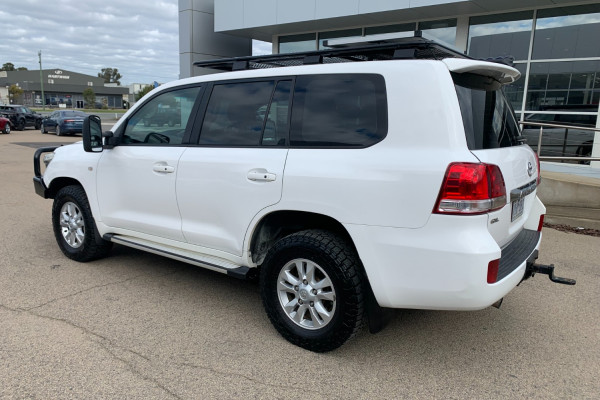 2009 Toyota Landcruiser VDJ200R GXL Wagon Image 5