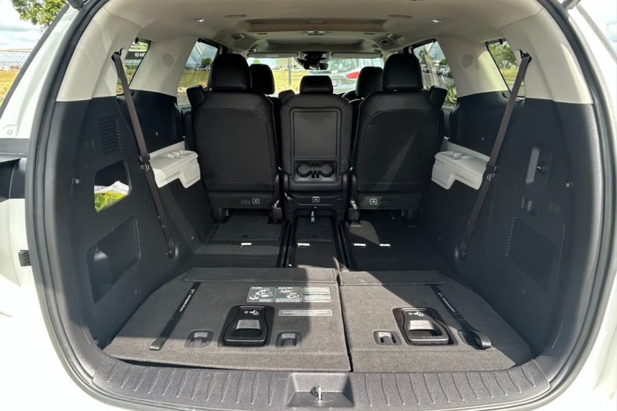 2023 Kia Carnival KA4 Special Edition SUV Image 13