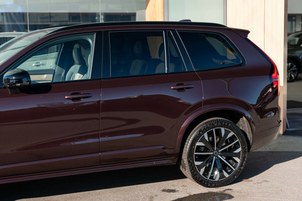 2026 Volvo XC90 L Series Ultra B5 Dark SUV Image 21