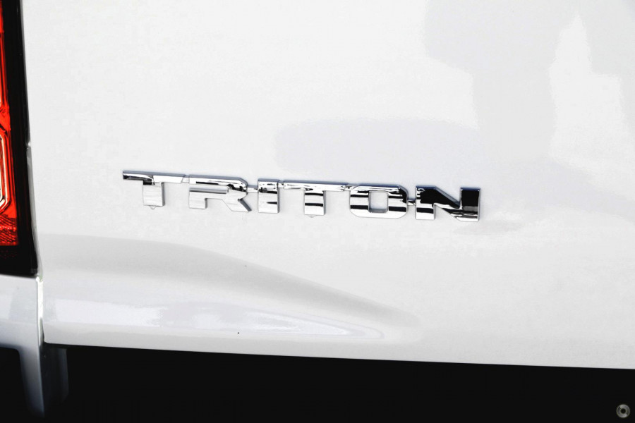2024 Mitsubishi Triton MV GLX Ute Image 11