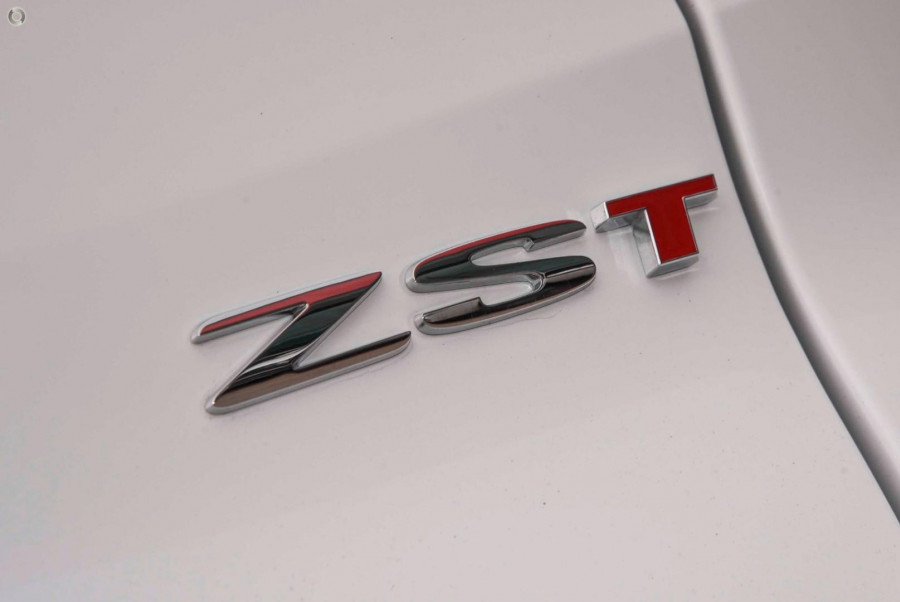 2024 MG ZST S13 Essence SUV Image 11