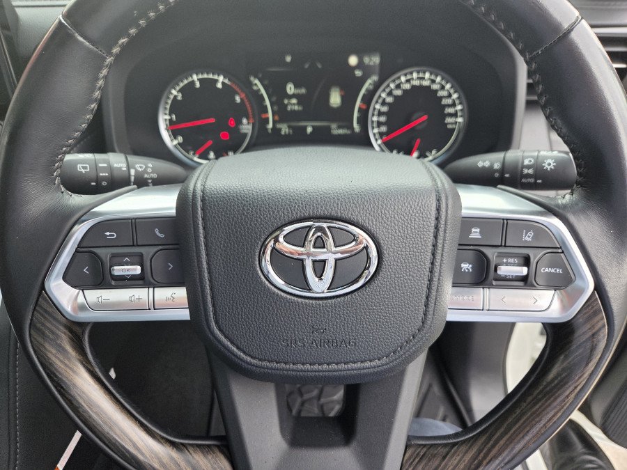 2024 Toyota LandCruiser FJA300R VX SUV Image 26