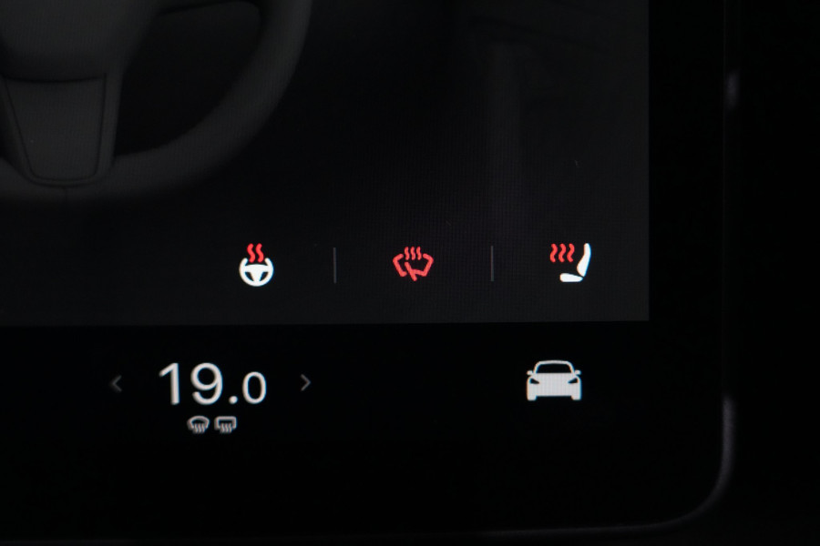 2023 Tesla Model Y  Performance SUV Image 19