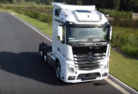 Mercedes-Benz Actros Solostar Drivers Edition 2663 Stream Space Sleeper Solostar