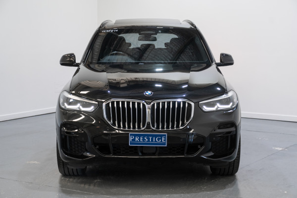 2022 BMW X5 xDrive30d SUV Image 8