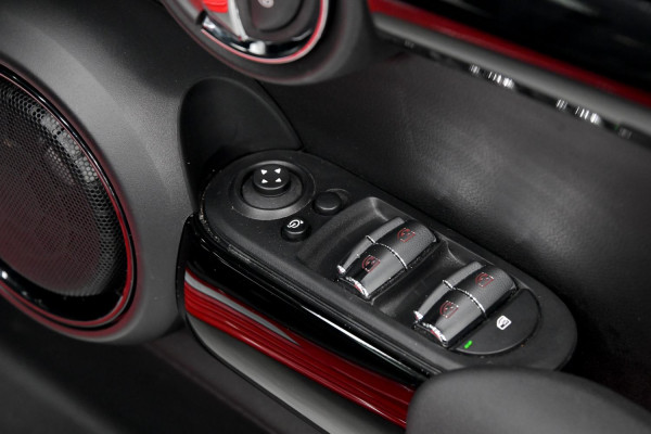 2020 MINI Cooper F55 LCI Cooper S Paddy Hopkirk Edition Hatch image 21