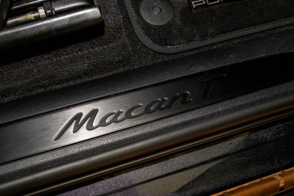 2023 Porsche Macan 95B T SUV