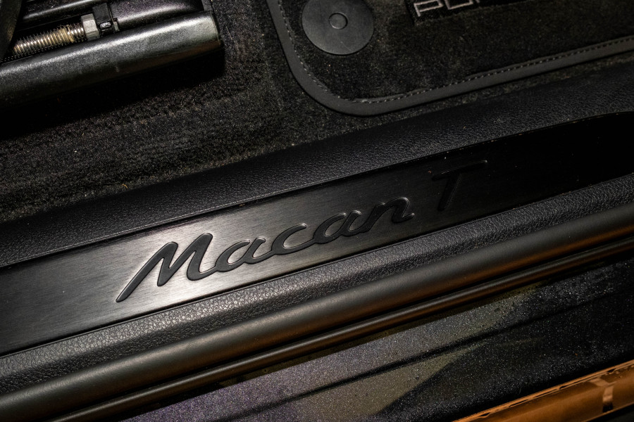 2023 Porsche Macan 95B T SUV