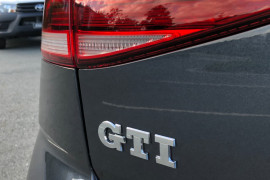2018 Volkswagen Golf 7.5 GTi Hatchback