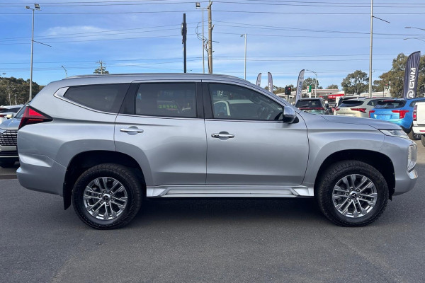 2020 Mitsubishi Pajero Sport QF GLX SUV Image 11