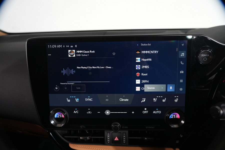 2025 Lexus NX NX450h+ F Sport SUV Image 24