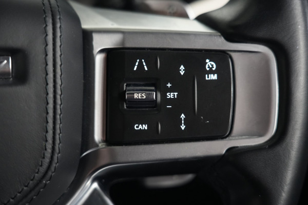 2021 Land Rover Discovery Series 5 P360 R-Dynamic HSE SUV Image 28