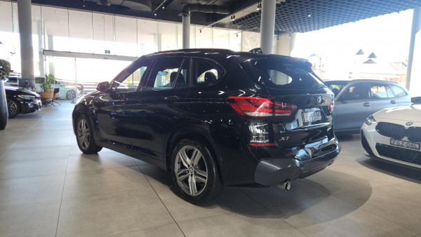 2019 BMW X1 F48 LCI sDrive18d SUV image 6
