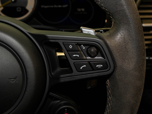 2022 Porsche Cayenne Turbo GT Coupe image 17