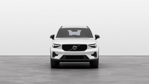 2026 MY25 Volvo XC40 XZ Ultra B4 Dark SUV image 6