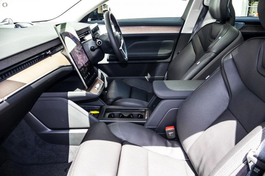 2026 Volvo ES90  Ultra Single Motor Sedan Image 8