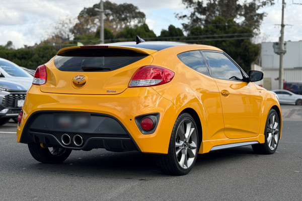 2016 Hyundai Veloster FS5 Series II SR Turbo Hatch Image 5