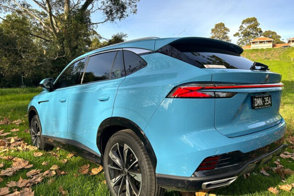 2025 MG HS MGNHS1.5DCTESSE25 Essence SUV