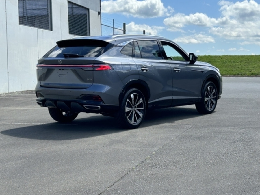 2026 MG HS Essence SUV Image 3